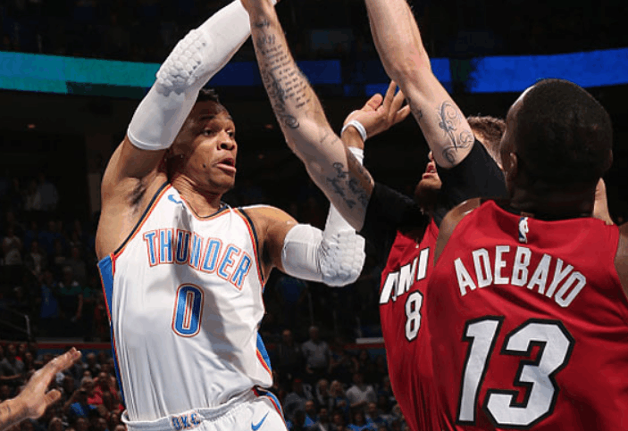 咪咕娱乐 -包含犹他爵士内部会议纪要流出:窗口期手感冰凉,欧超杯使命明确,赛程密集仍需轮换的词条